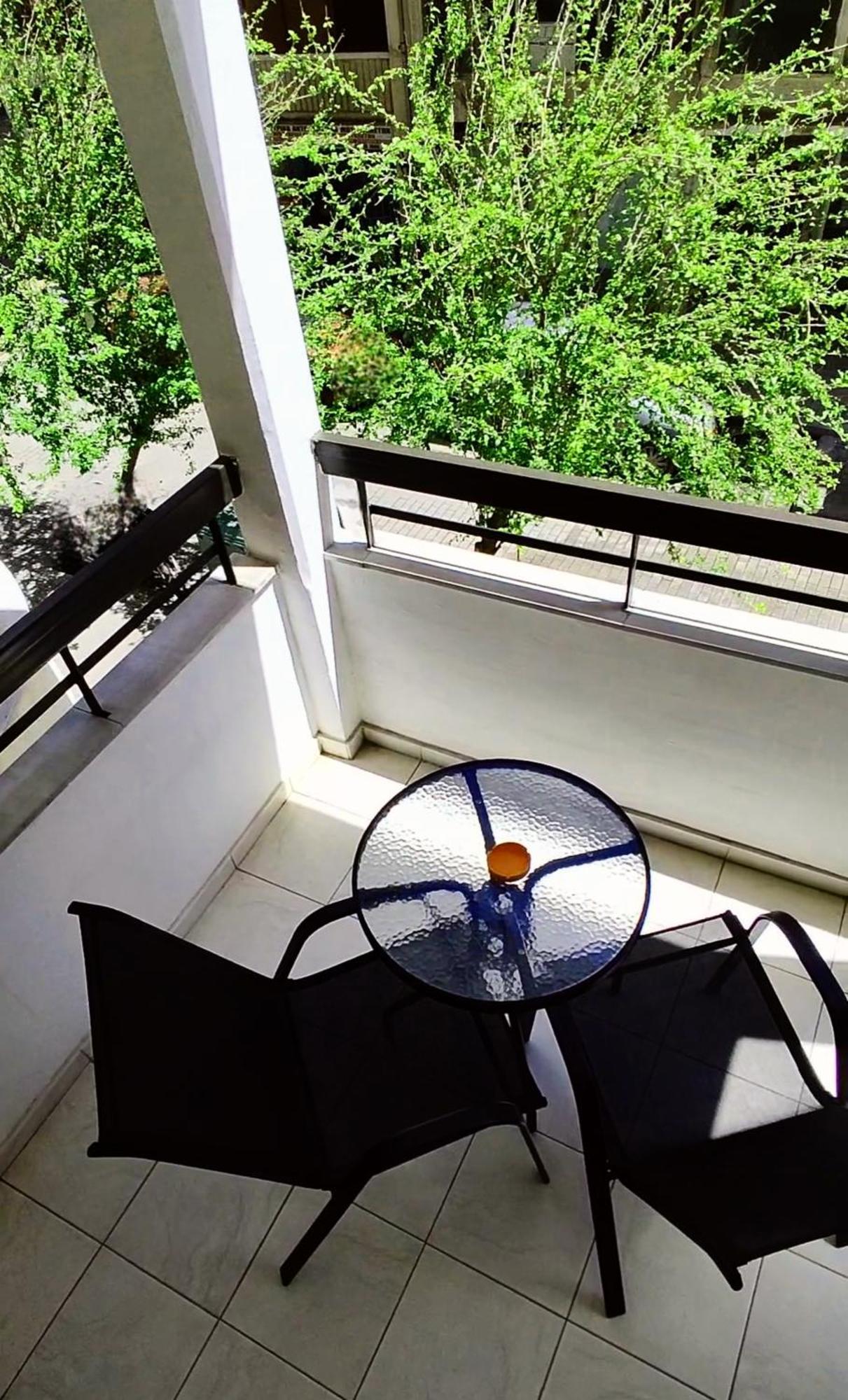 Elegant Central Studio With Balcony & 1 Gbps Fiber Thessaloniki Exterior foto